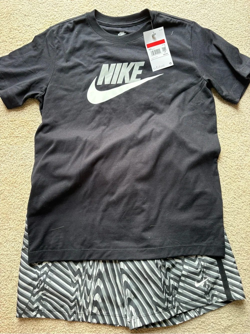 Nike Kids Boys lot set bundle athletic 2 tshirts shorts size large NWT